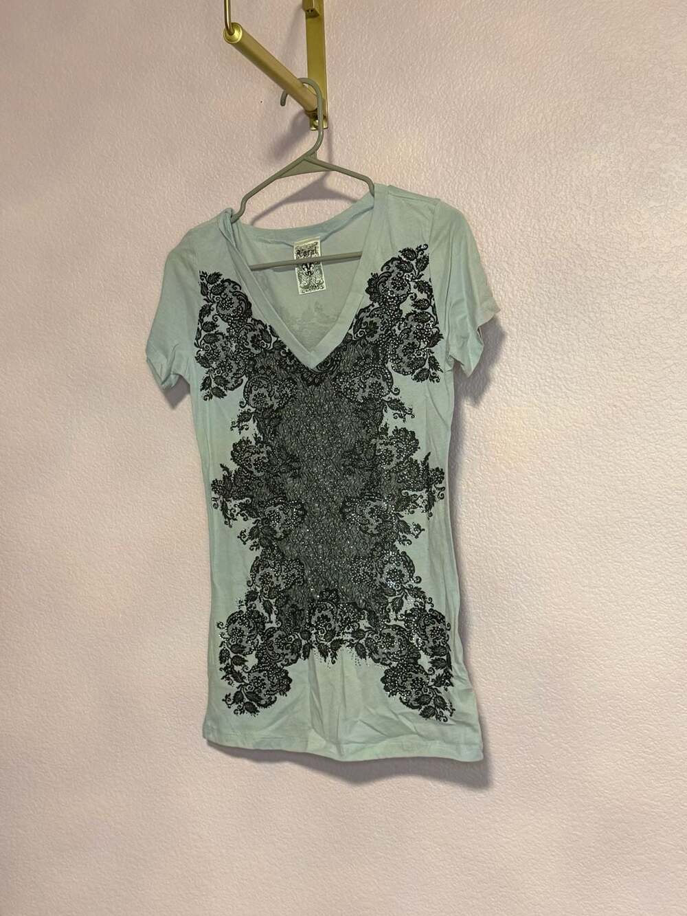 Vocal V-Neck Short Sleeve Top Blue Rhinestone Damask